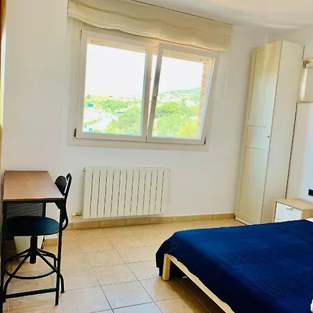 Barcelona Village Homestay *